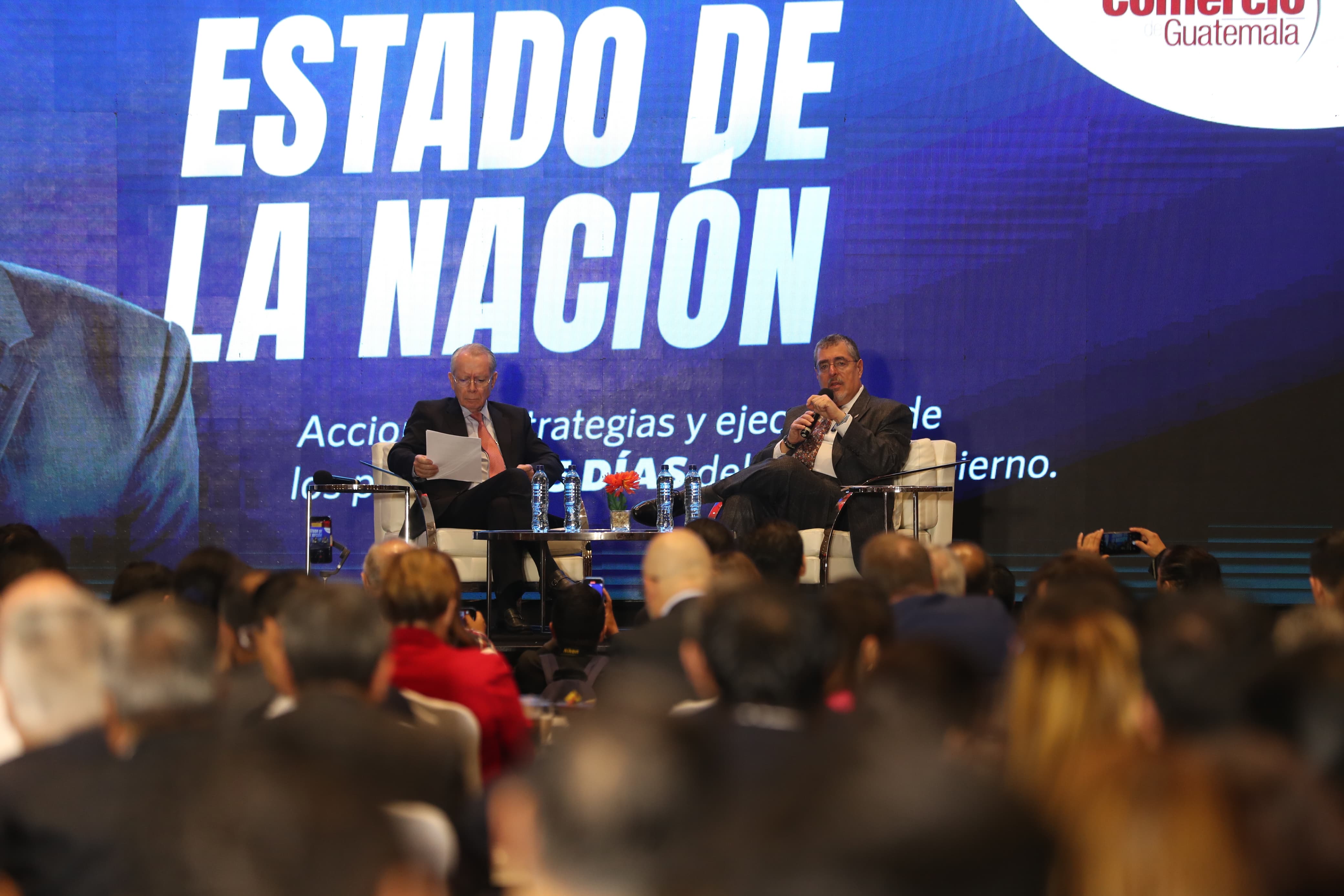 Arévalo ofrece Q80 mil millones de inversión en infraestructura