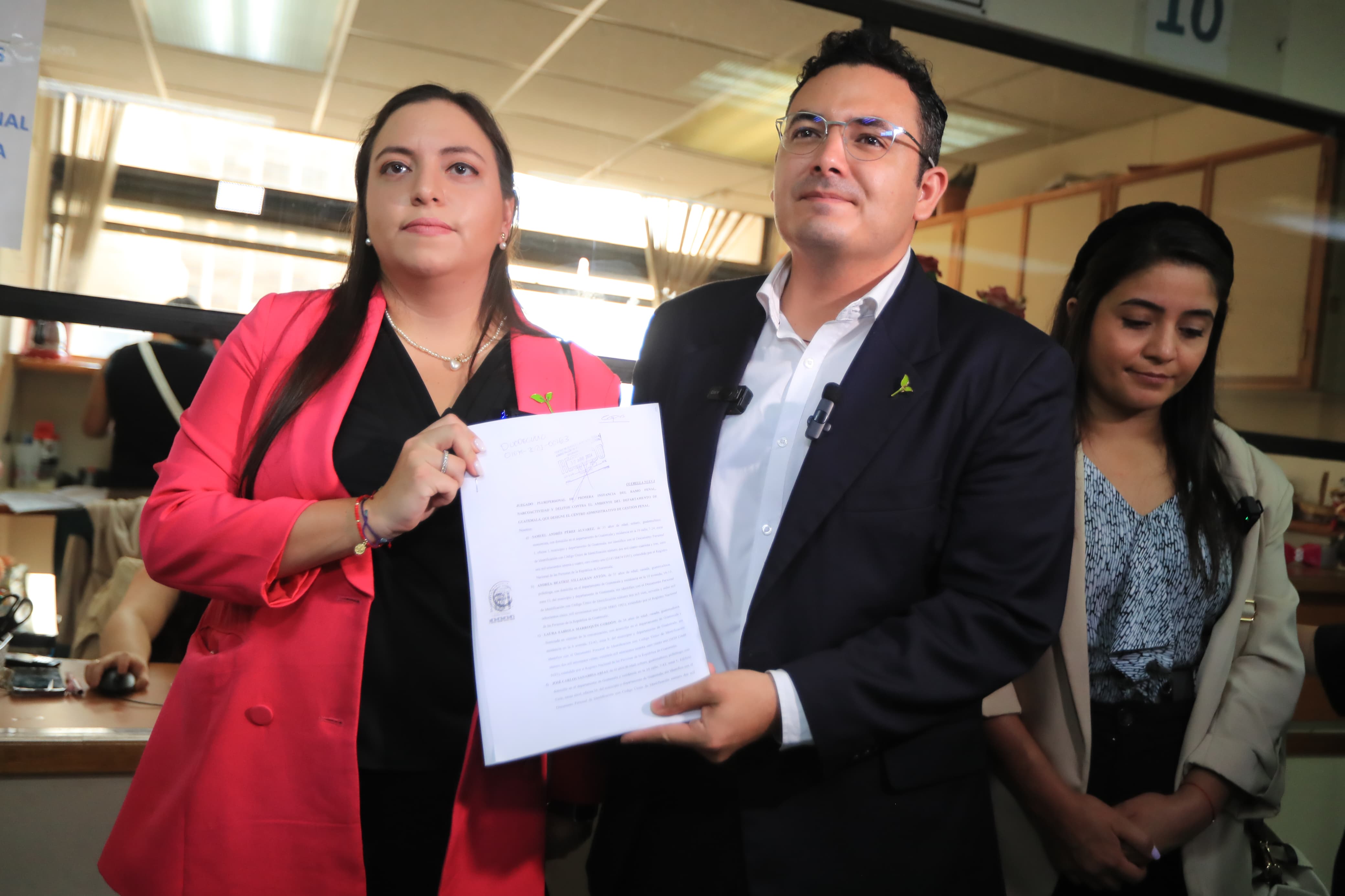 Diputados electos por Semilla presentan nueva querella contra de fiscales  del MP