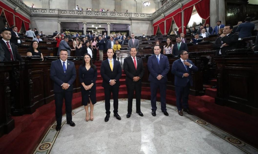 Congreso juramenta a integrantes del Consejo del Instituto de la Defensa Pública Penal