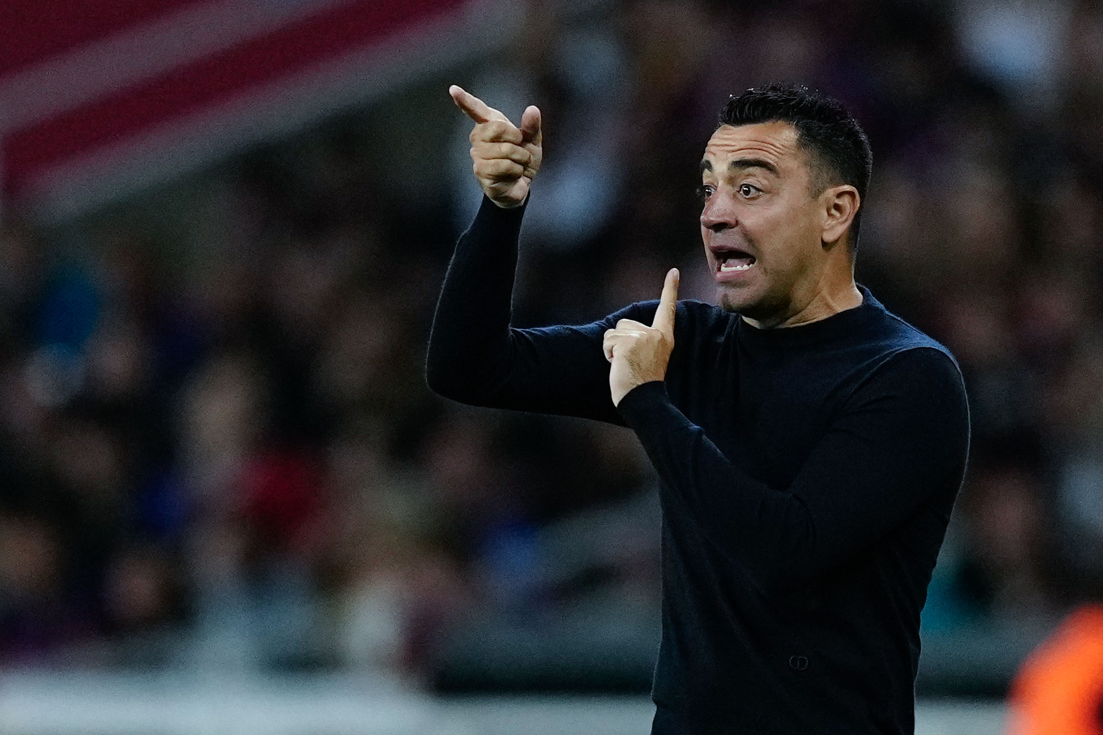 Xavi busca a un Barcelona competitivo y admite que el equipo “no está en las mismas condiciones que los otros”