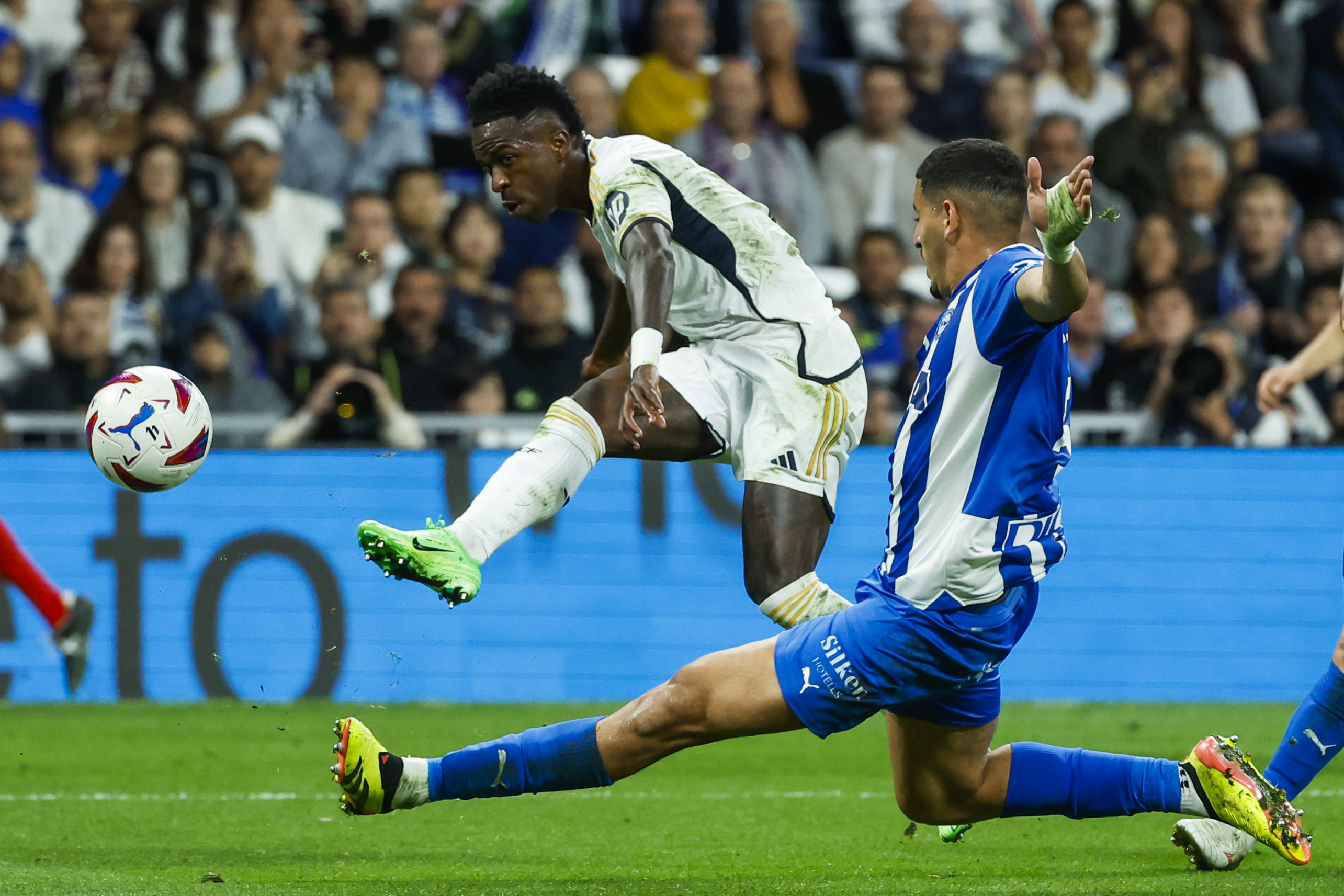 El Real Madrid estrena su título con una goleada y alcanza un récord histórico