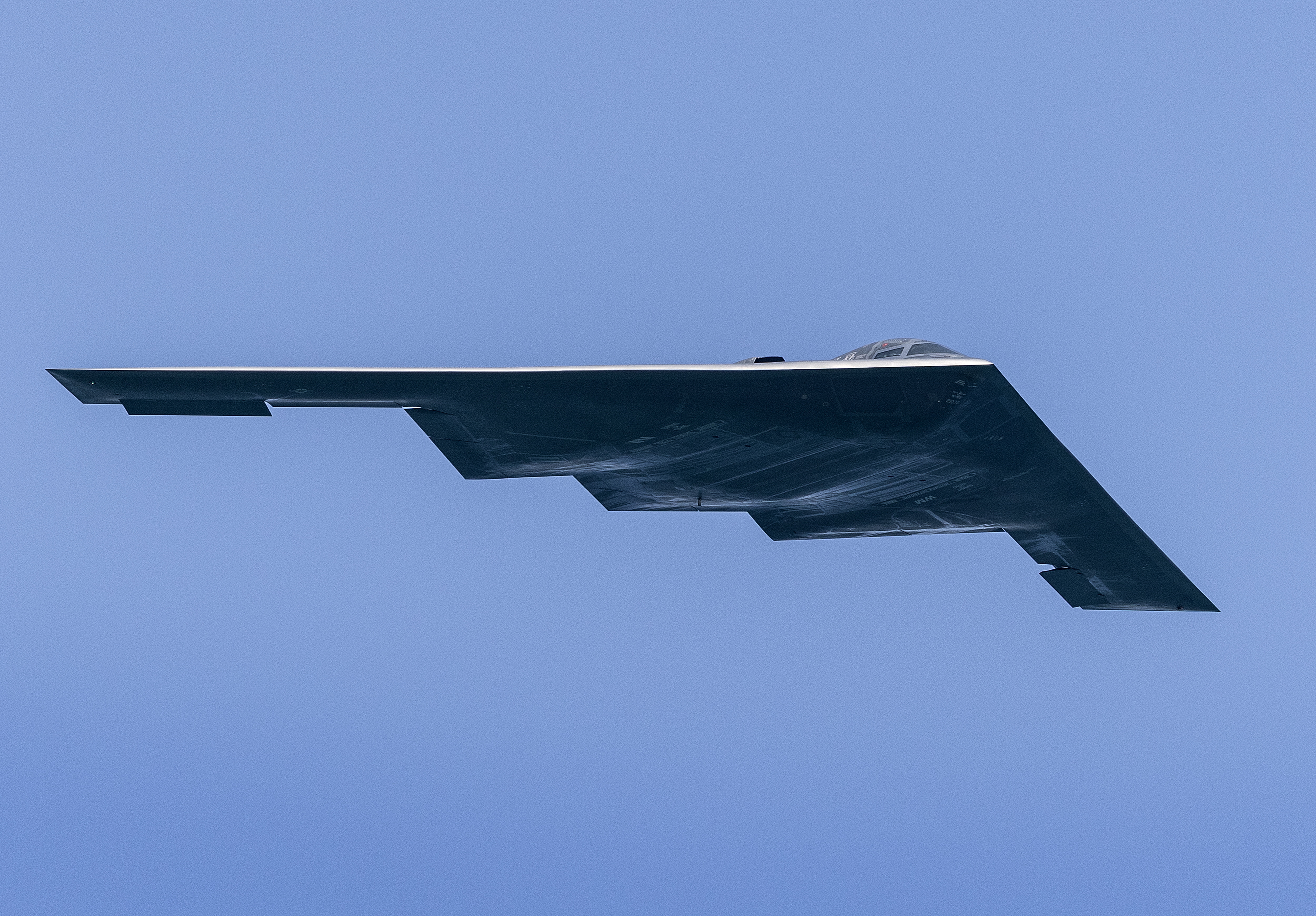 “Acaban de aterrizar sanos y salvos”: Donald Trump agradece a pilotos de los bombarderos B-2 que atacaron Irán