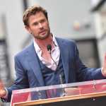 Chris Hemsworth recibió su estrella en el Paseo de la Fama de Hollywood
