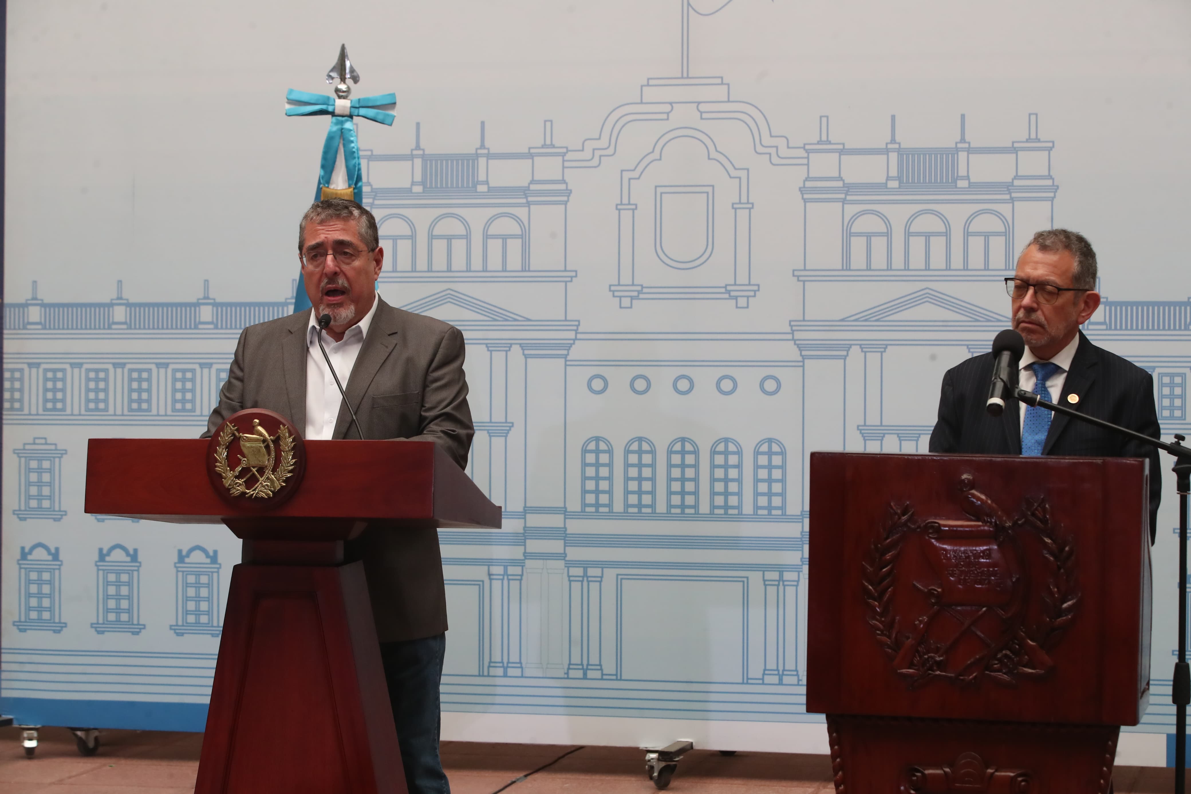 Félix Alvarado, nuevo ministro de Comunicaciones, explica sobre los US$44 mil que le dio a Semilla