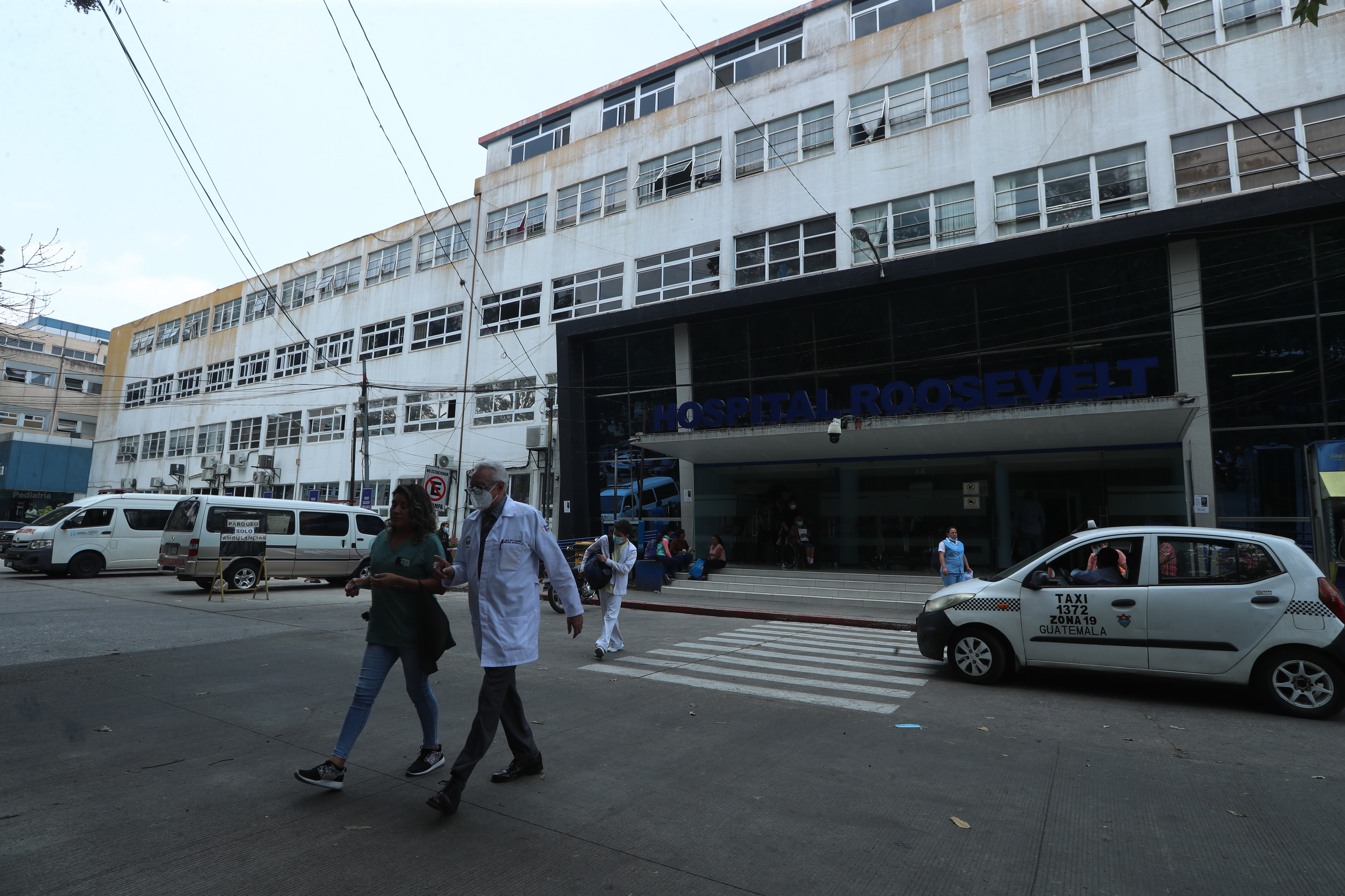 CC ordena a Salud asegurar dotación de insumos y medicamentos en red hospitalaria