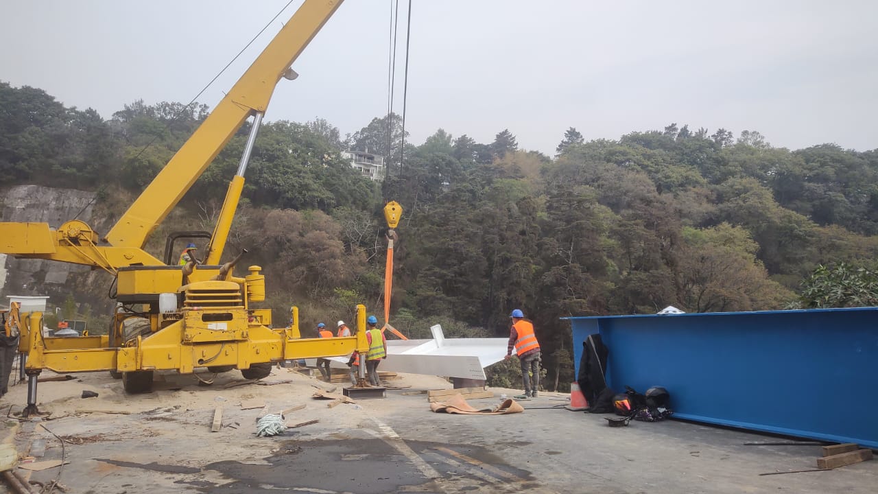 Trabajos avanzan en socavón de bulevar Lourdes y comuna informa cuándo terminarán