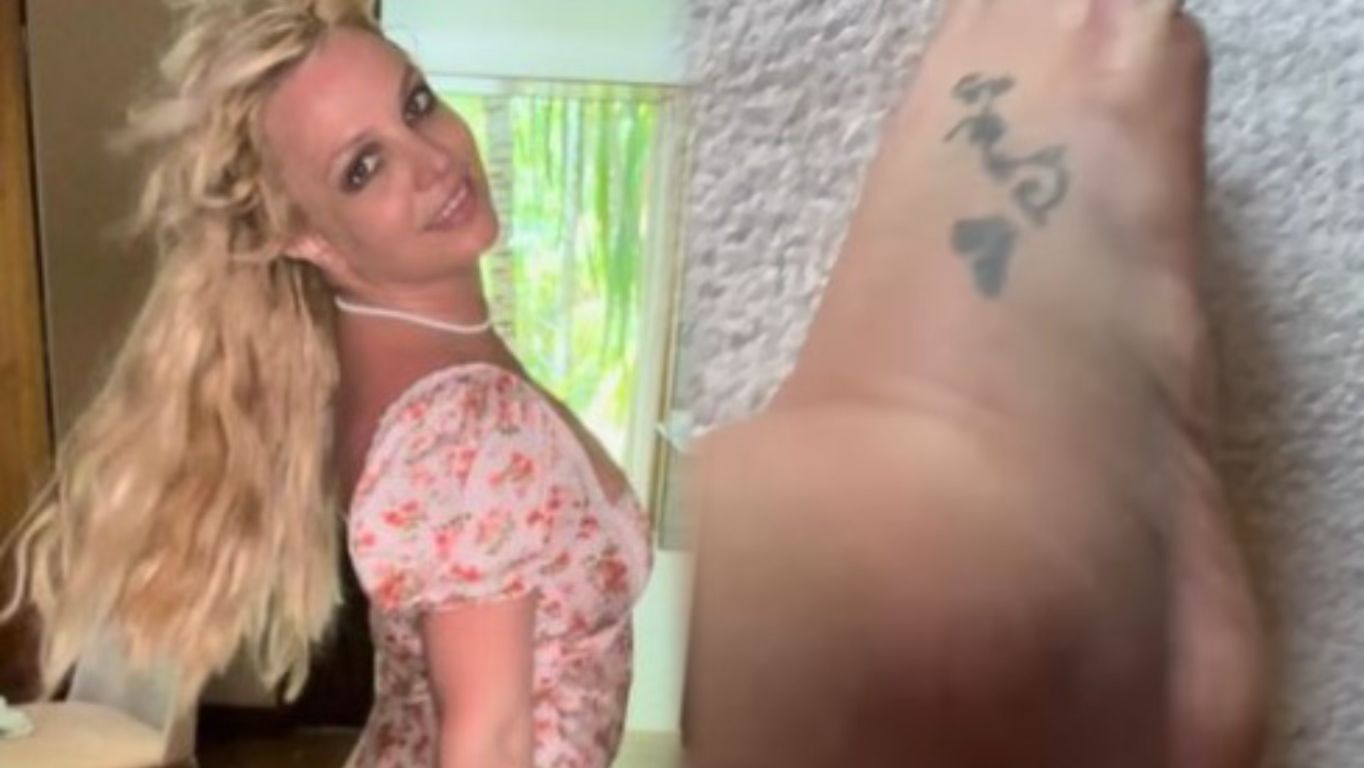 ¿Pelea o accidente? Britney Spears habla sobre un incidente con su novio en el que terminó con el tobillo golpeado