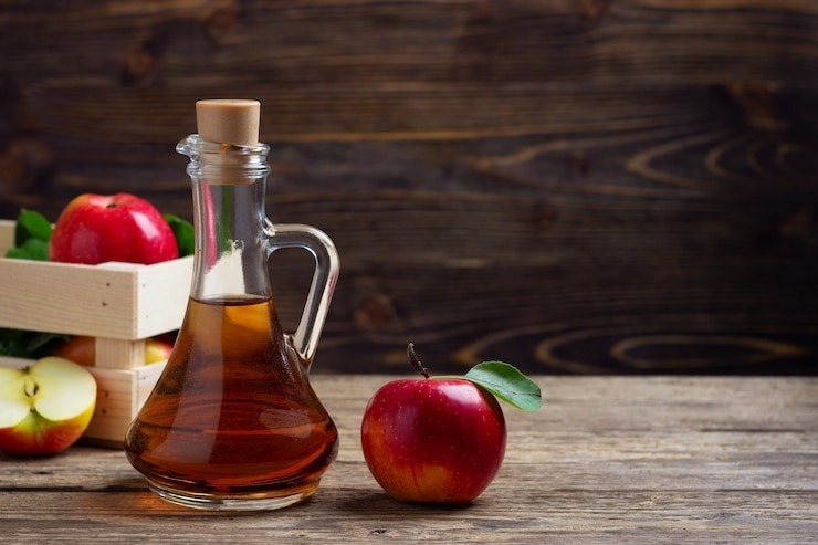 ¿Qué le pasa a mi cuerpo si tomo vinagre de manzana todos los días? Los mitos y verdades de este condimento