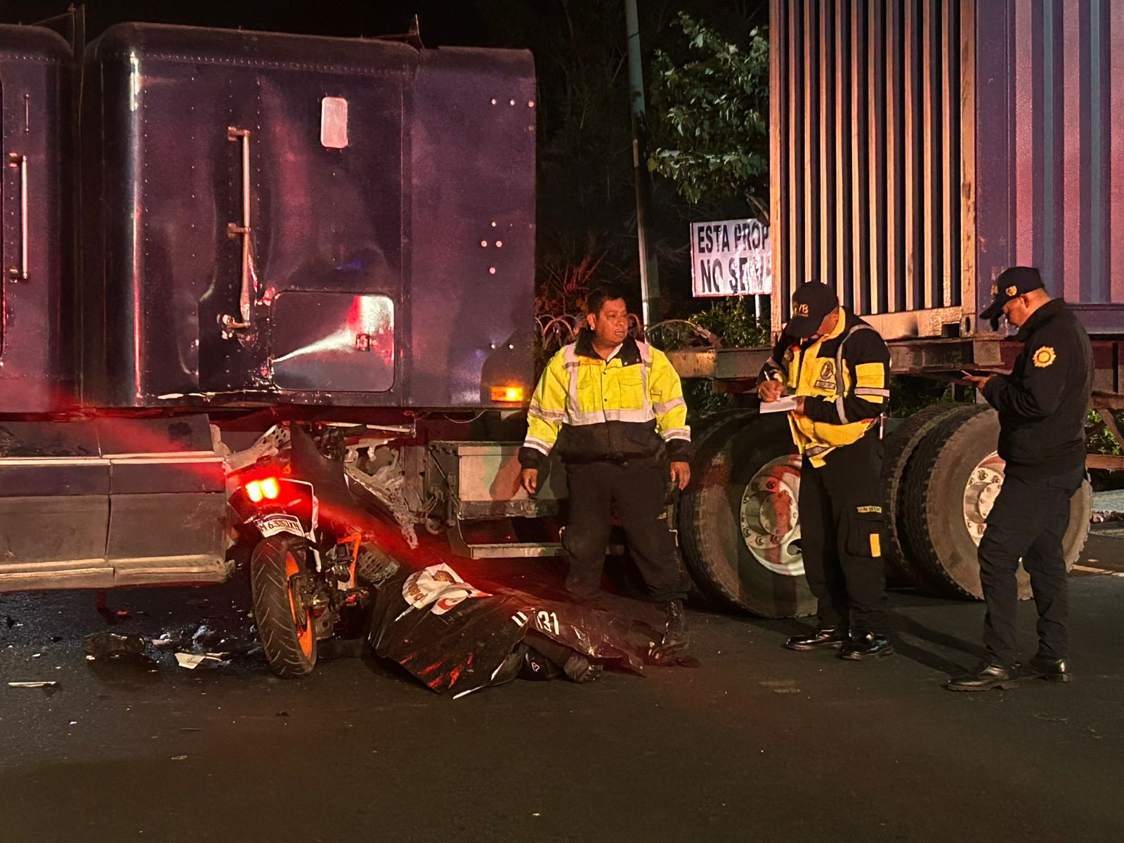 Motorista muere en accidente en la ruta a El Salvador y el tránsito es complicado