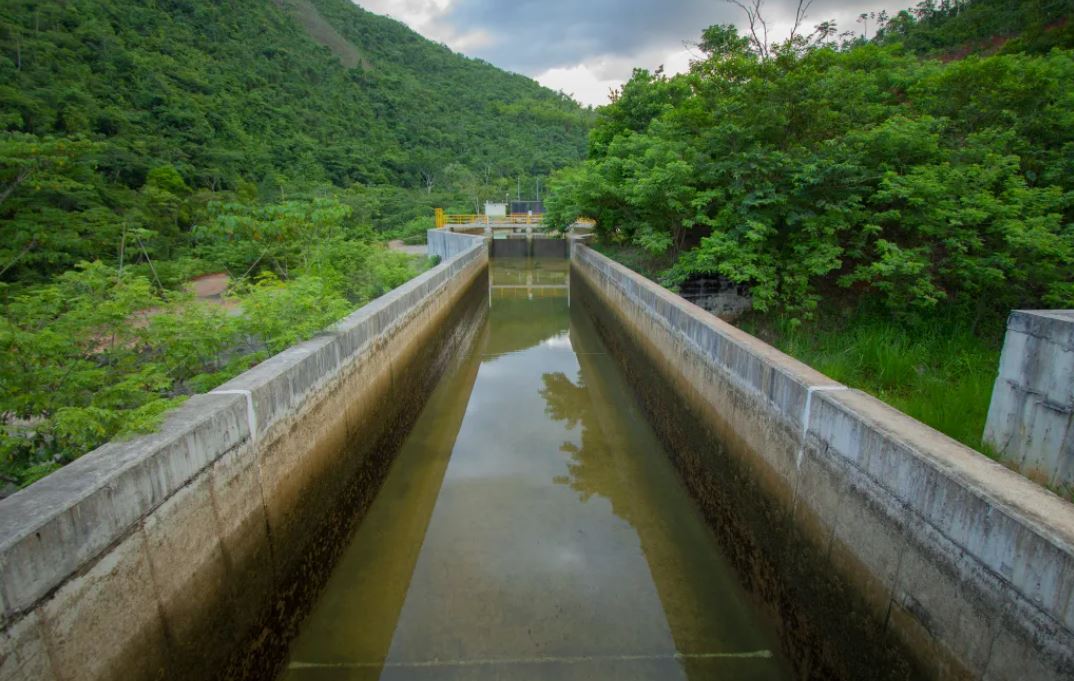 Las condiciones climáticas de poca lluvia y altas temperaturas están impactando en la generación hidroeléctrica y demanda de electricidad. (Foto, Prensa Libre: Hemeroteca PL).