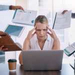 Mujer y directiva: estrategias prácticas para evitar el estrés laboral