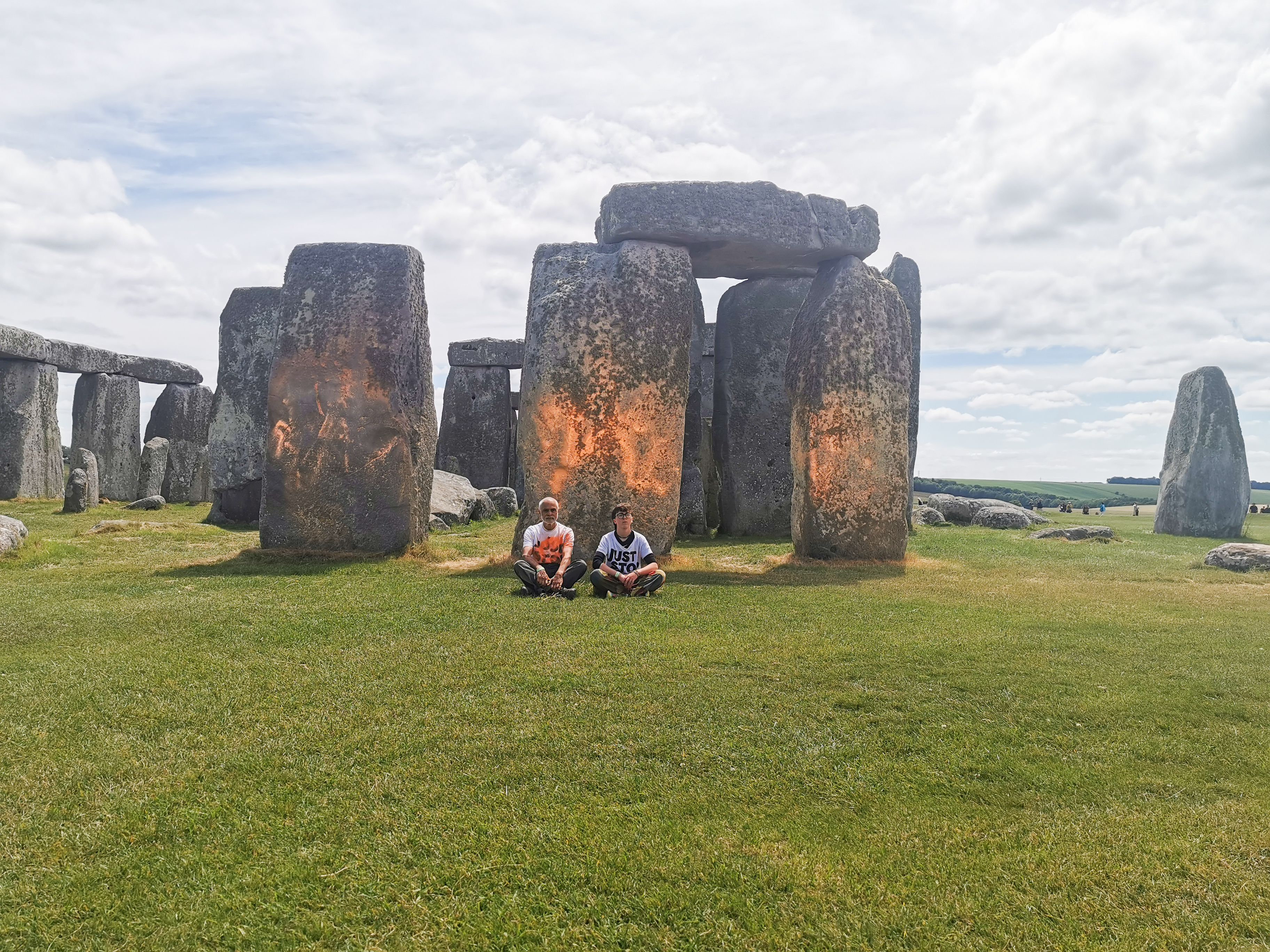 Monumento Stonehenge fue dañado en medio de una protesta de un grupo ecologista británico