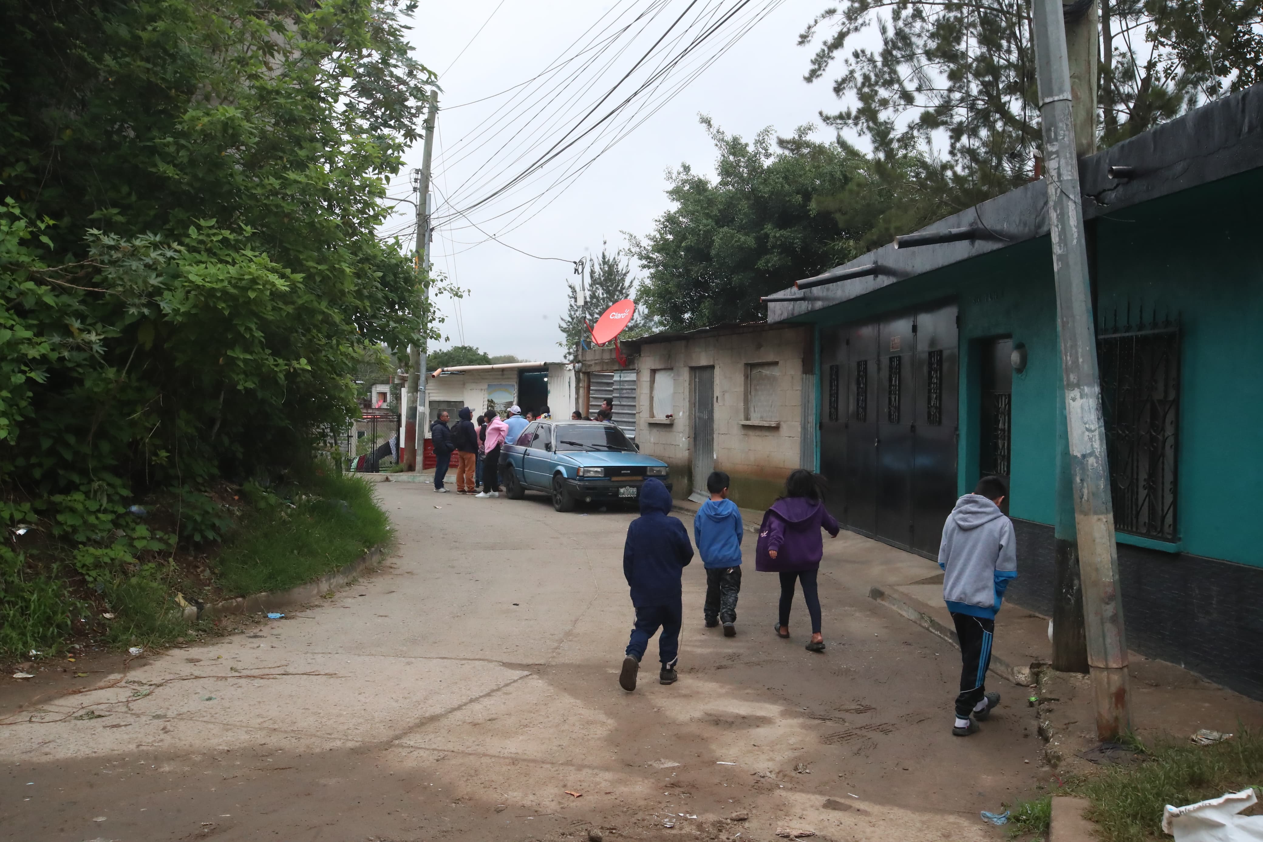 Escondidos bajo las camas: seis niños logran sobrevivir a masacre ocurrida en casa de Chinautla