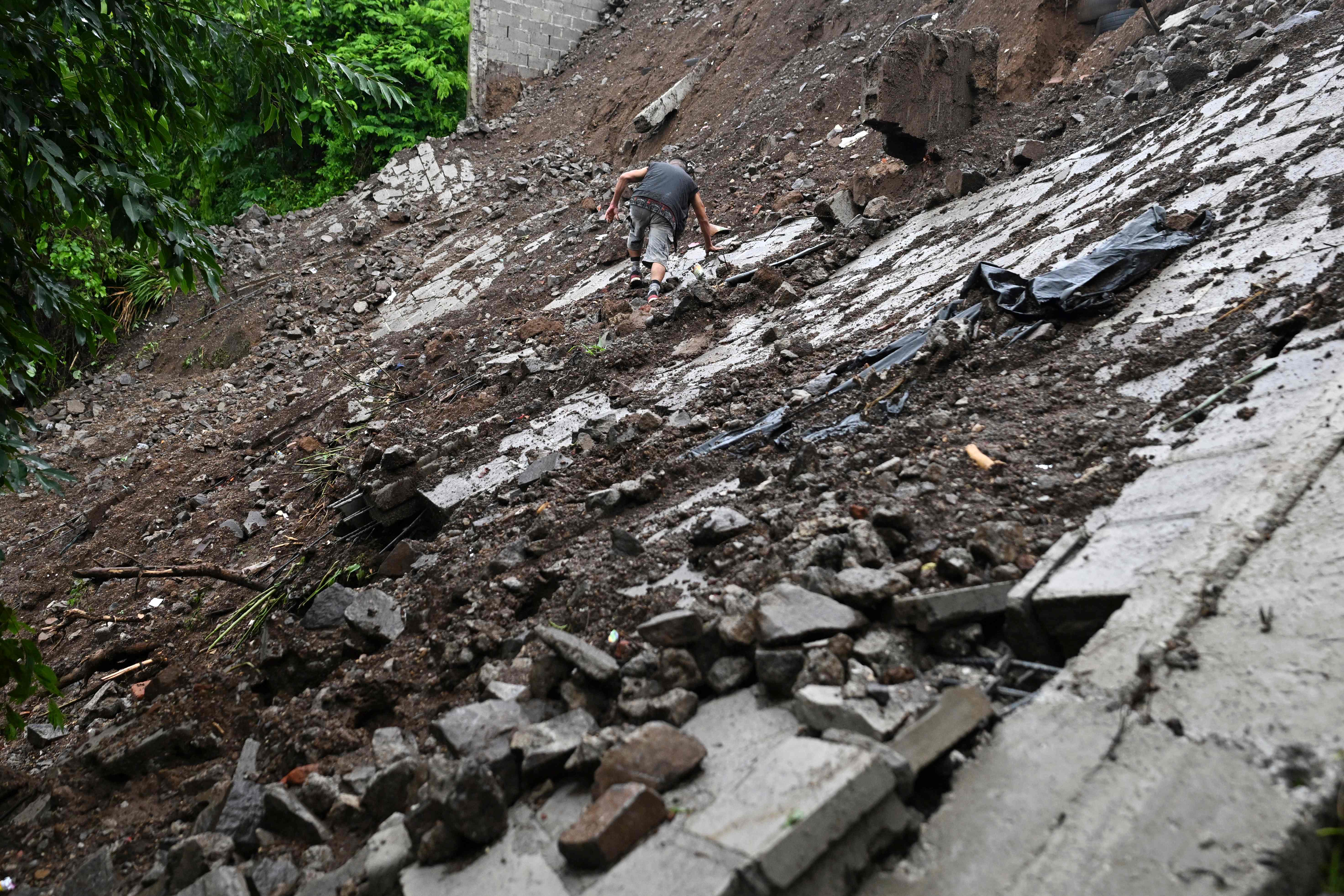 Fuertes lluvias en Guatemala y El Salvador dejan al menos 13 fallecidos