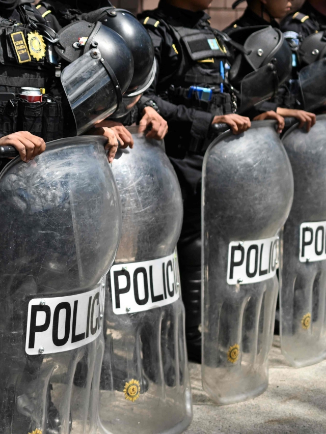 GUATEMALA-POLITICS-ARMY-DEMONSTRATION