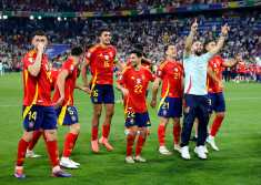 Los jugadores de España festejando el pase a la gran final de la Eurocopa 2024.