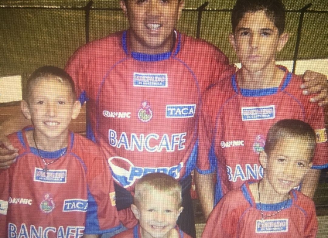 “Recuerda de dónde vienes”: El posteo en redes de Aarón Herrera con la camiseta de Municipal