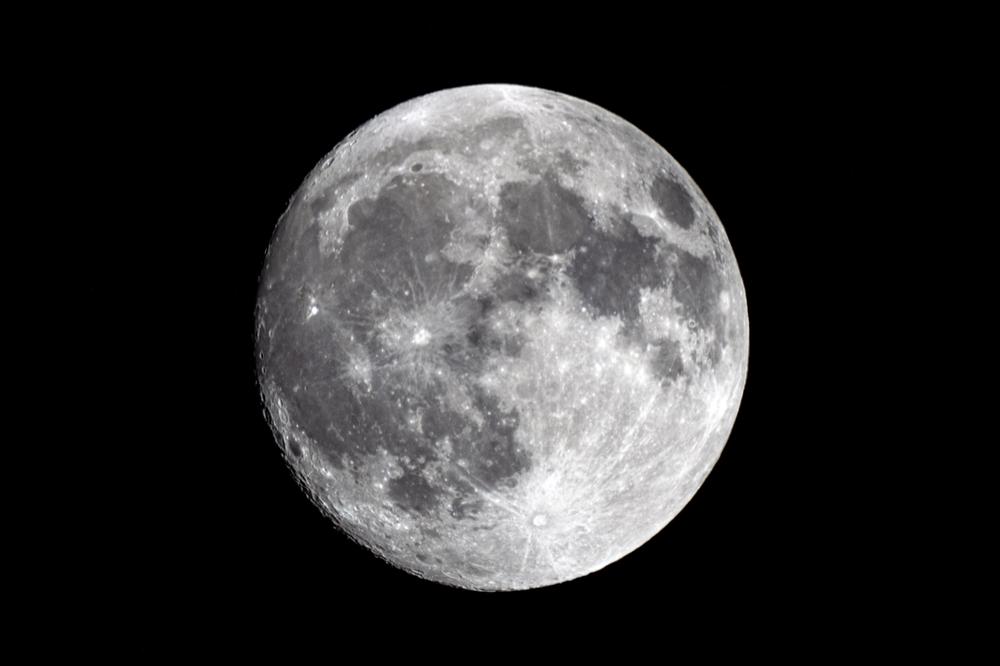 La luna llena tiene distintos nombres y a la de julio se le conoce como Luna del Ciervo mientras que a la de agosto como Luna de Esturión. (Foto Prensa Libre: Shutterstock)