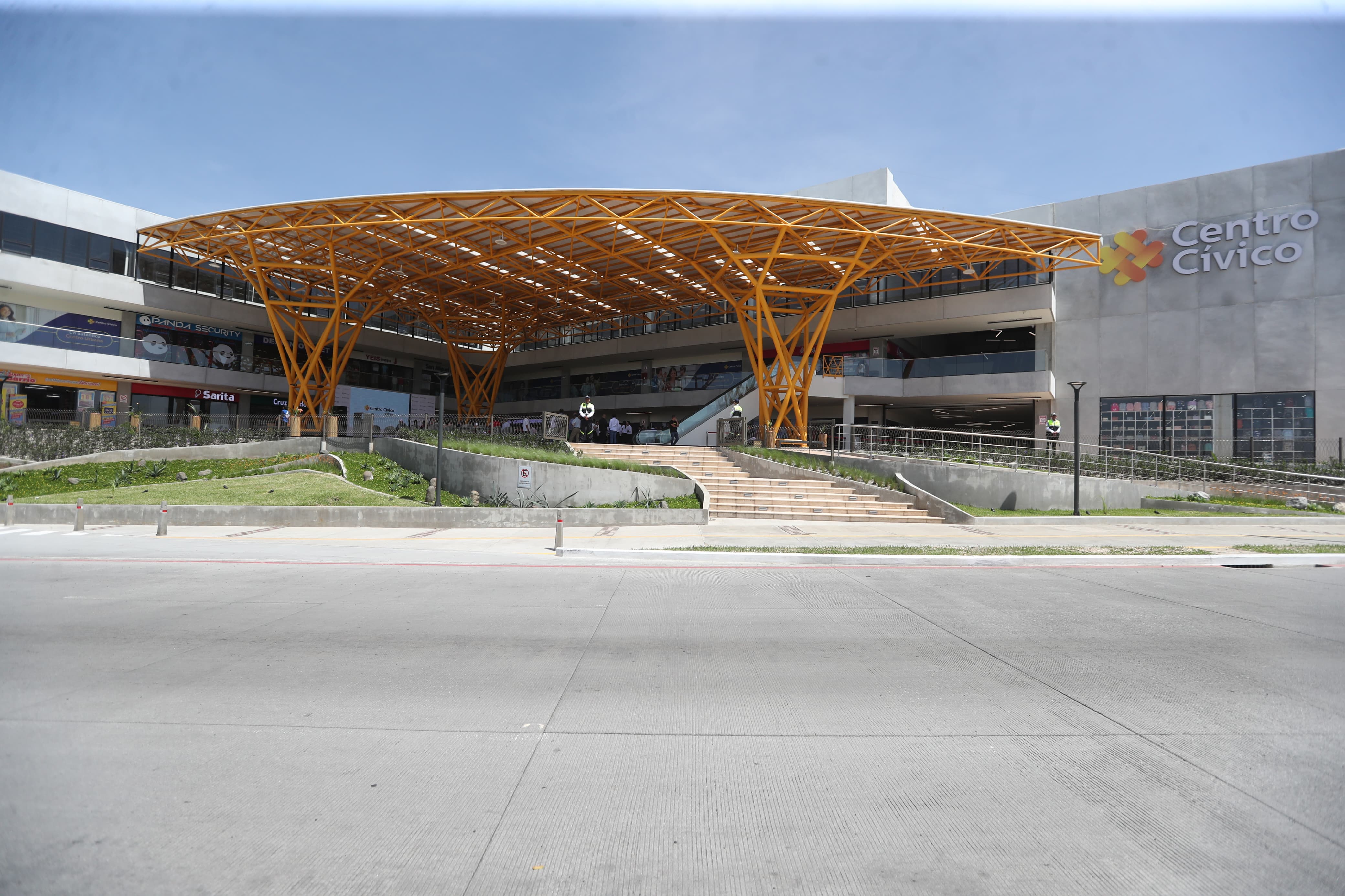 El Centro Cívico del Sur, tiene como concepto de convertirse en una “ciudad de 15 minutos”, bajo el entendido de que es un territorio con entornos urbanos funcionales en el que las personas pueden satisfacer sus necesidades diarias en un periodo de 15 minutos, sin salir de Villa Nueva. (Foto Prensa Libre: Érick Ávila)