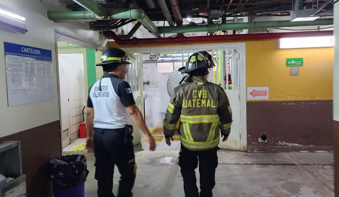 Fuga de vapor en área de Maternidad causa alarma en el Hospital Roosevelt