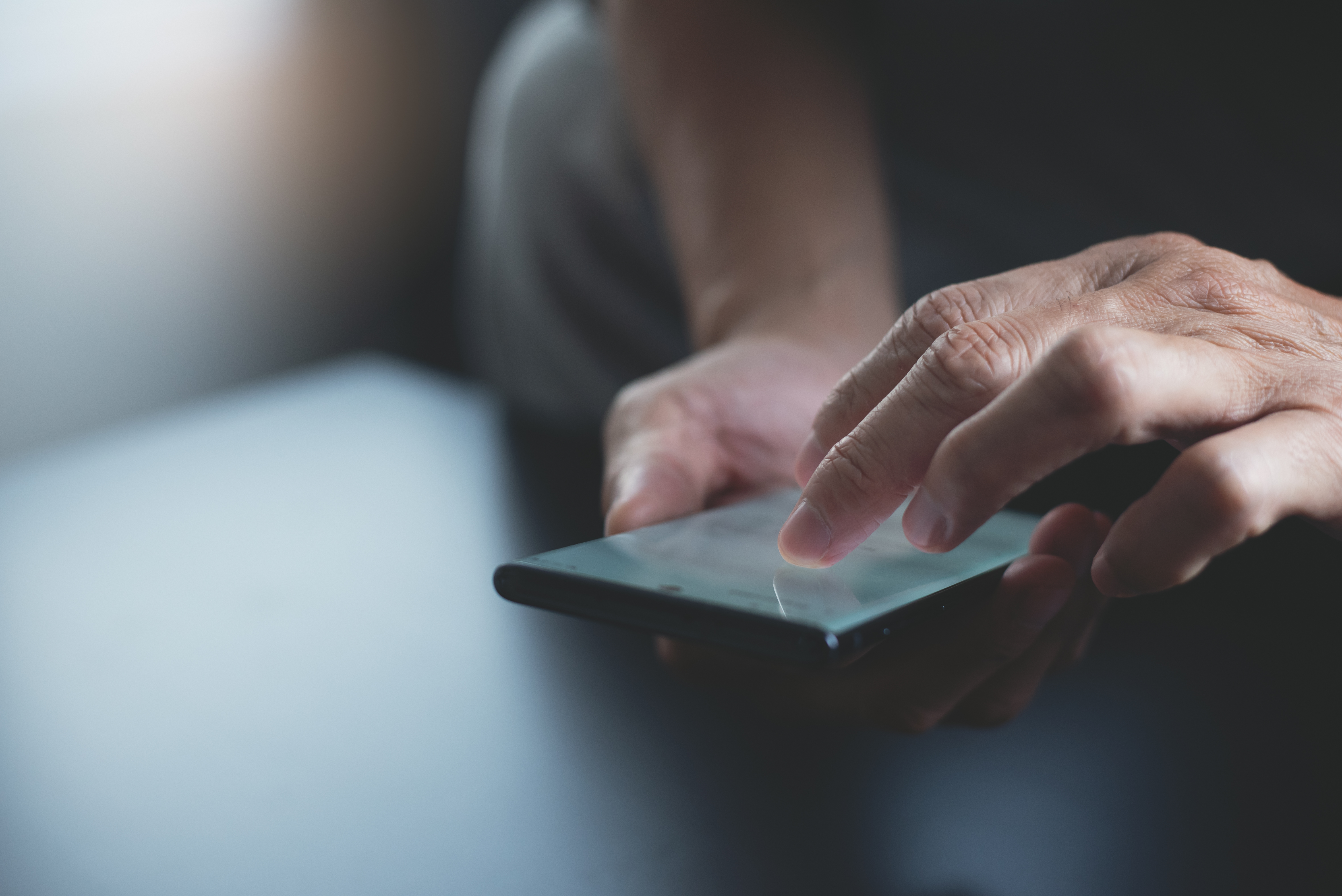 Uso excesivo de pantallas: Cómo afecta a adultos y niños, y cuáles son algunas apps para limitar su tiempo de actividad