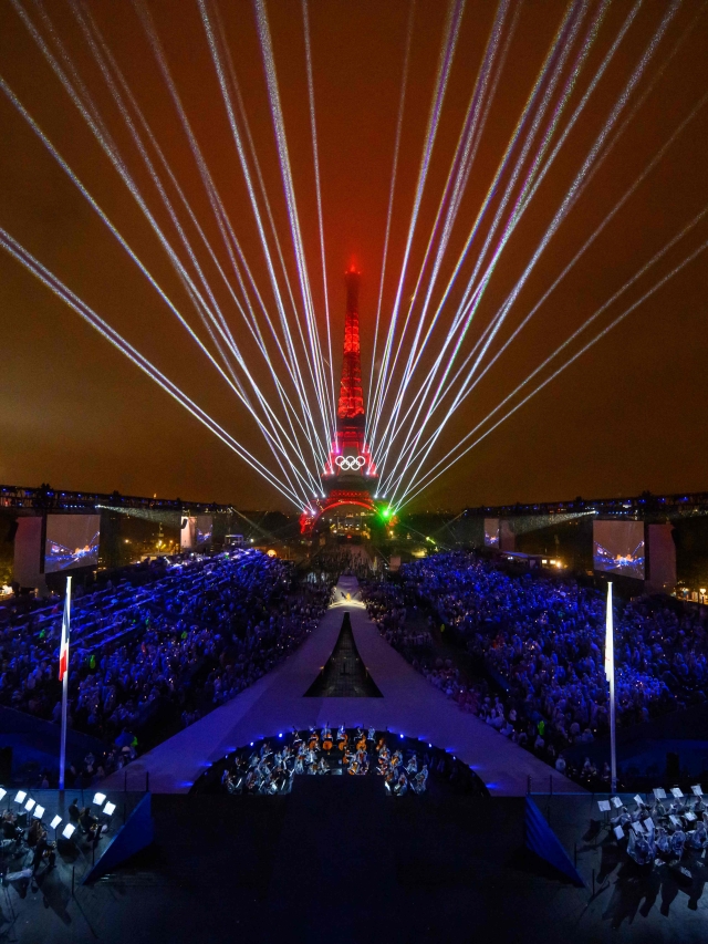 OLY-PARIS-2024-OPENING