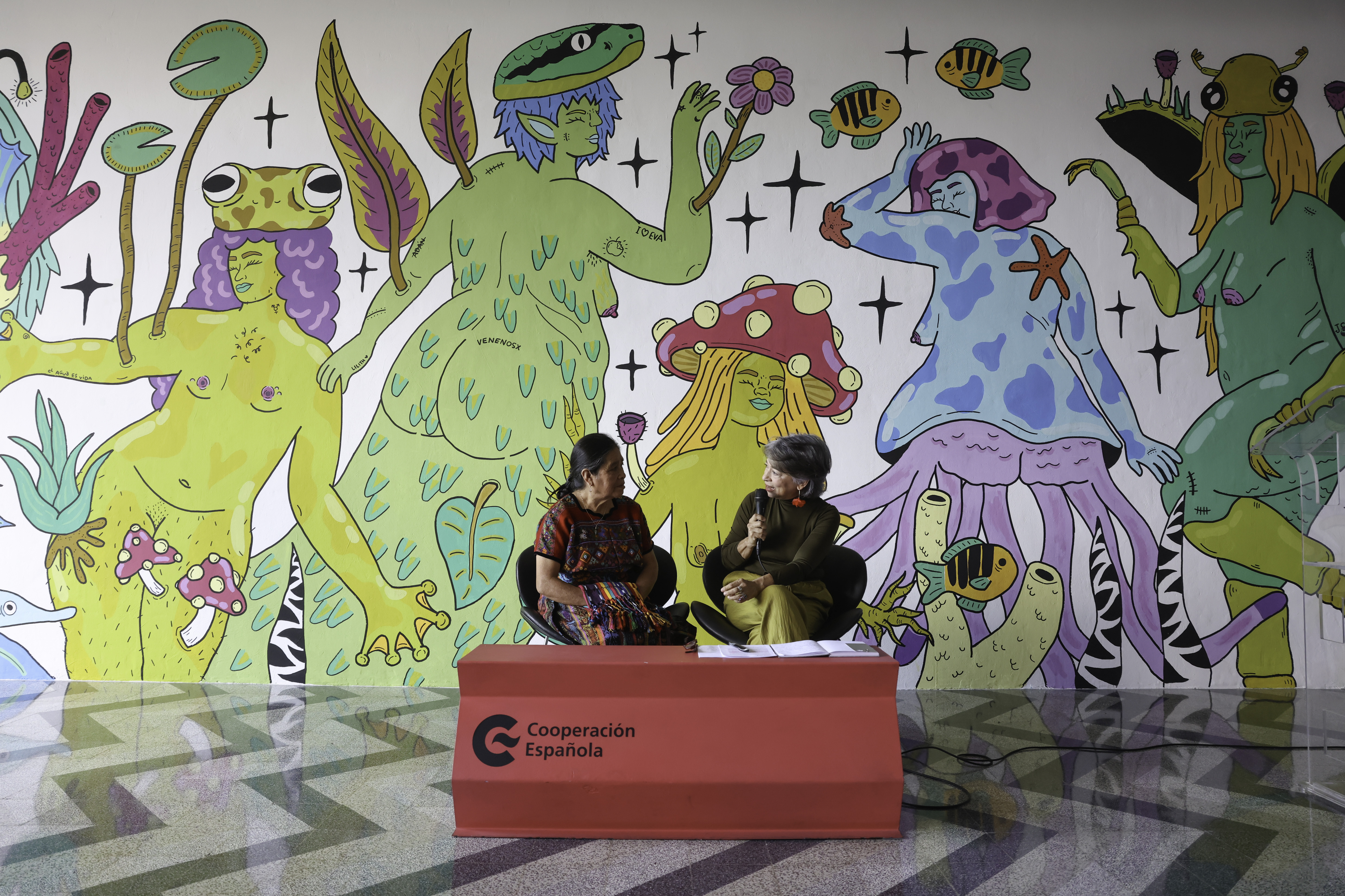 Inauguran en Guatemala exposición ecofeminista que presenta el talento artístico de 18 mujeres