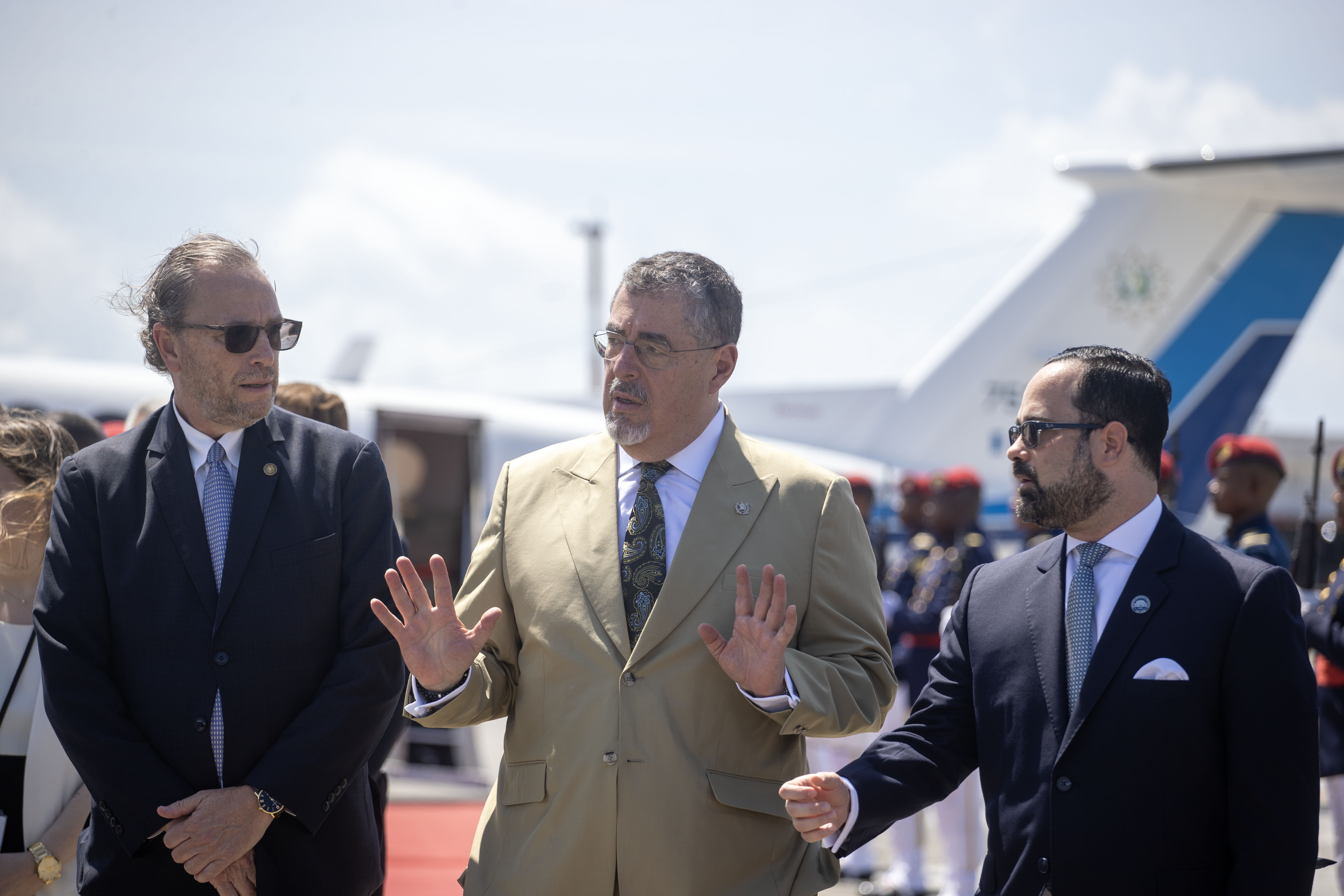 Bernardo Arévalo llega a República Dominicana para la investidura del presidente Luis Abinader