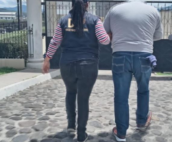 Sujeto se habría adueñado de propiedades y usaba documentos falsos para venderlas