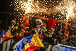 LICEO GUATEMALA, FESTIVAL DE BANDAS. "El alczar de los campeones", fue denominado el XXXIII Festival de Bandas del Liceo Guatemala. En total, participaron 13 bandas escolares y 2 grupos de baile. En la imagen, jornada de bandas escolares. En la imagen, banda del Liceo Guatemala.

Juan Diego Gonzlez.  080824