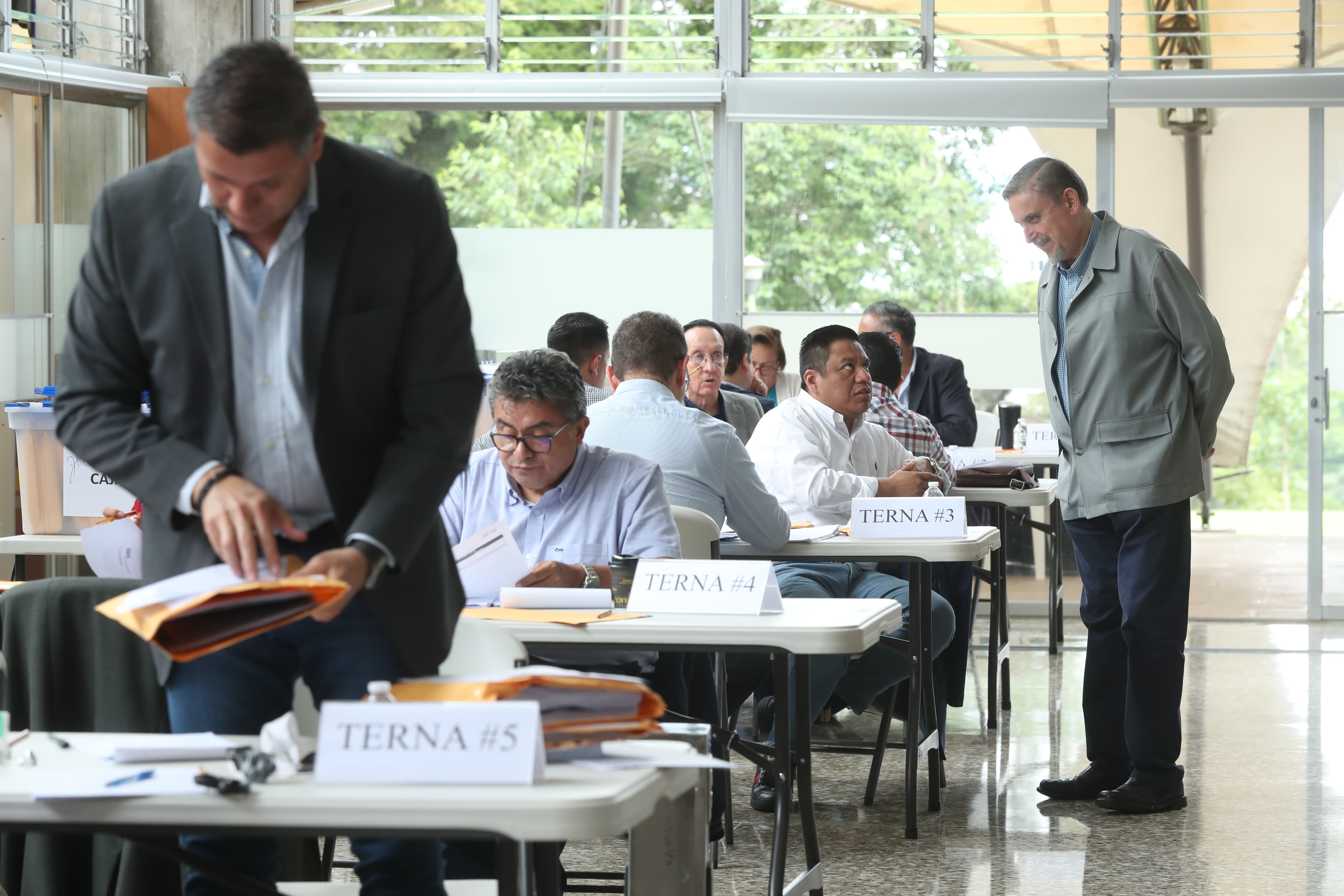Comisión de Postulación de CSJ excluye 37 expedientes en primer día de revisión