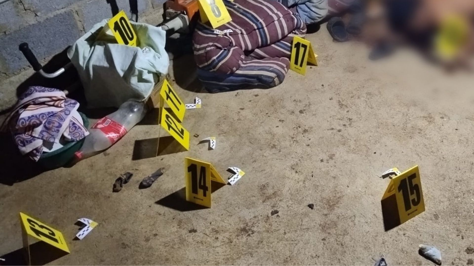 Tres de los seis carbonizados en masacre de Petén tenían heridas en tórax, cabeza, cuello y abdomen