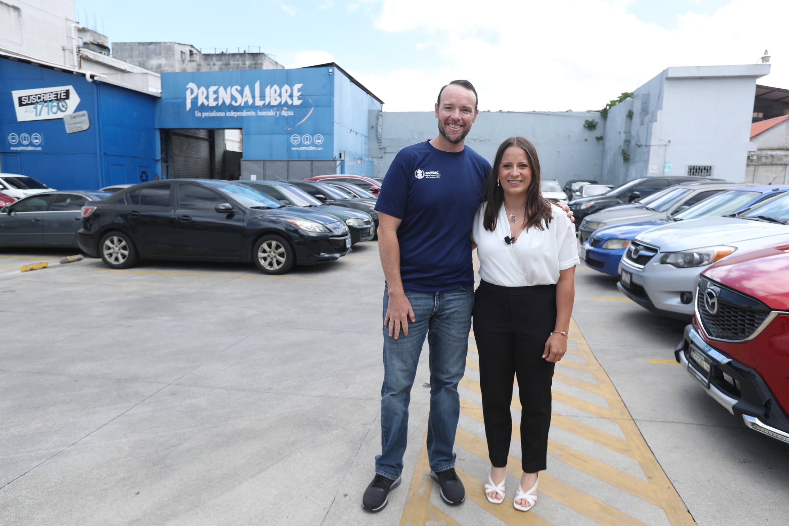 Jean Pierre Brol y Adriana Ruano en Prensa Libre