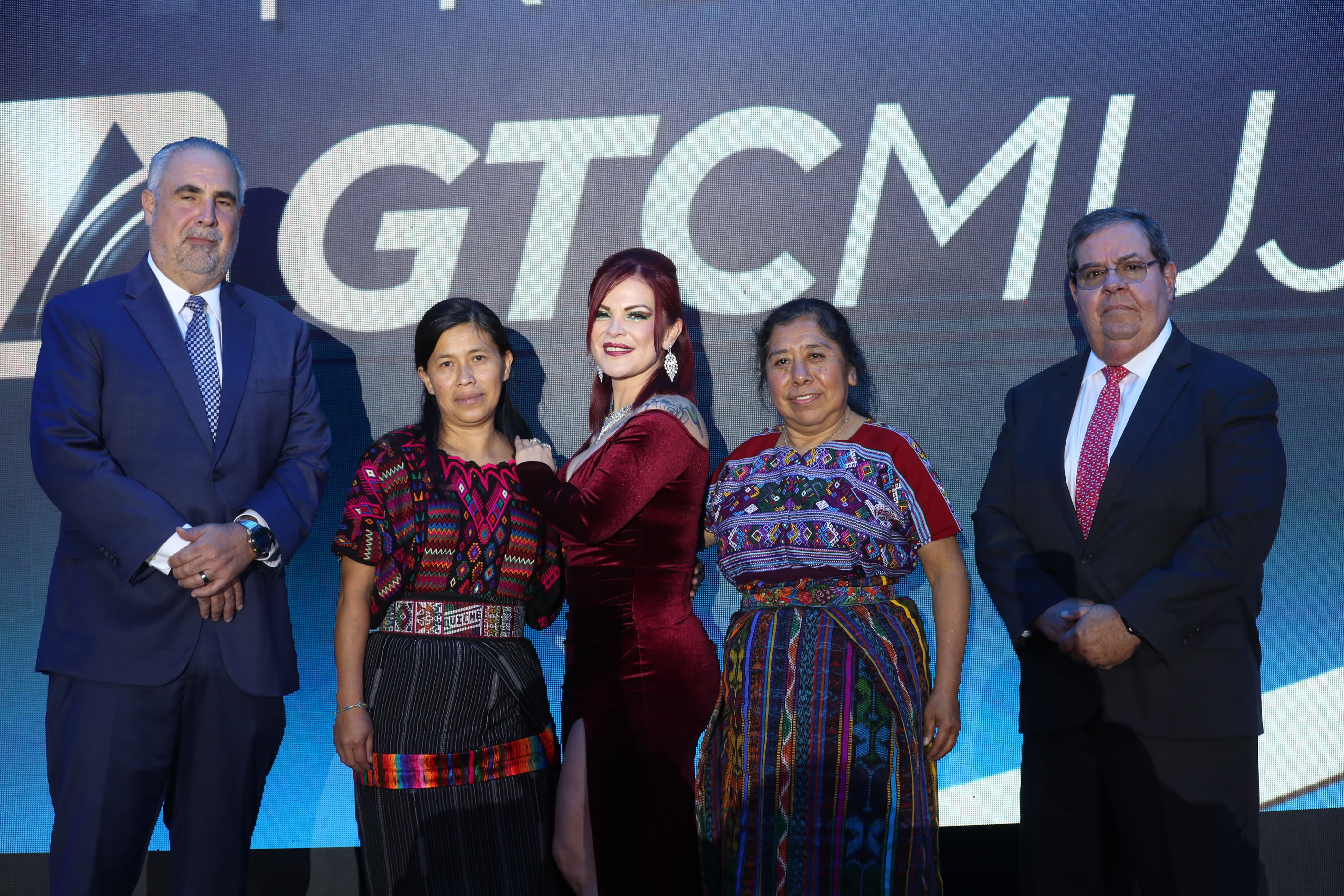GTCMujer premia a cinco guatemaltecas que promueven el desarrollo y la economía del país