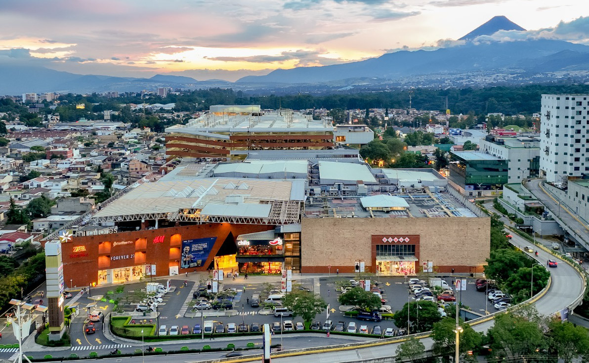 Reconocidos por su innovación y desarrollo en Centros Comerciales