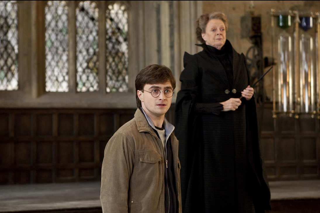 Daniel Radcliffe rinde homenaje tras la muerte de Maggie Smith