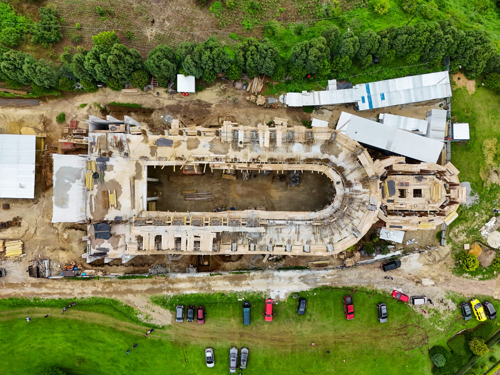 “Construyamos juntos un techo para María”: la campaña que impulsa el nuevo templo en San José Pinula