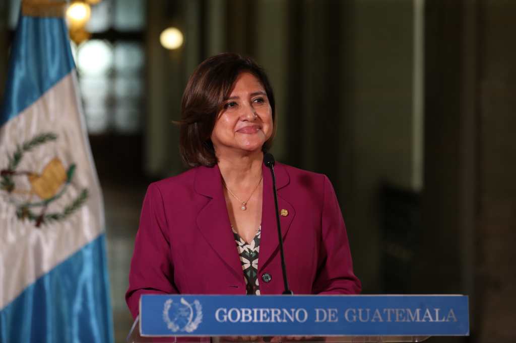 Karin Herrera asume como presidente en funciones, mientras Bernardo Arévalo participa en la Asamblea General de las Naciones Unidas. 