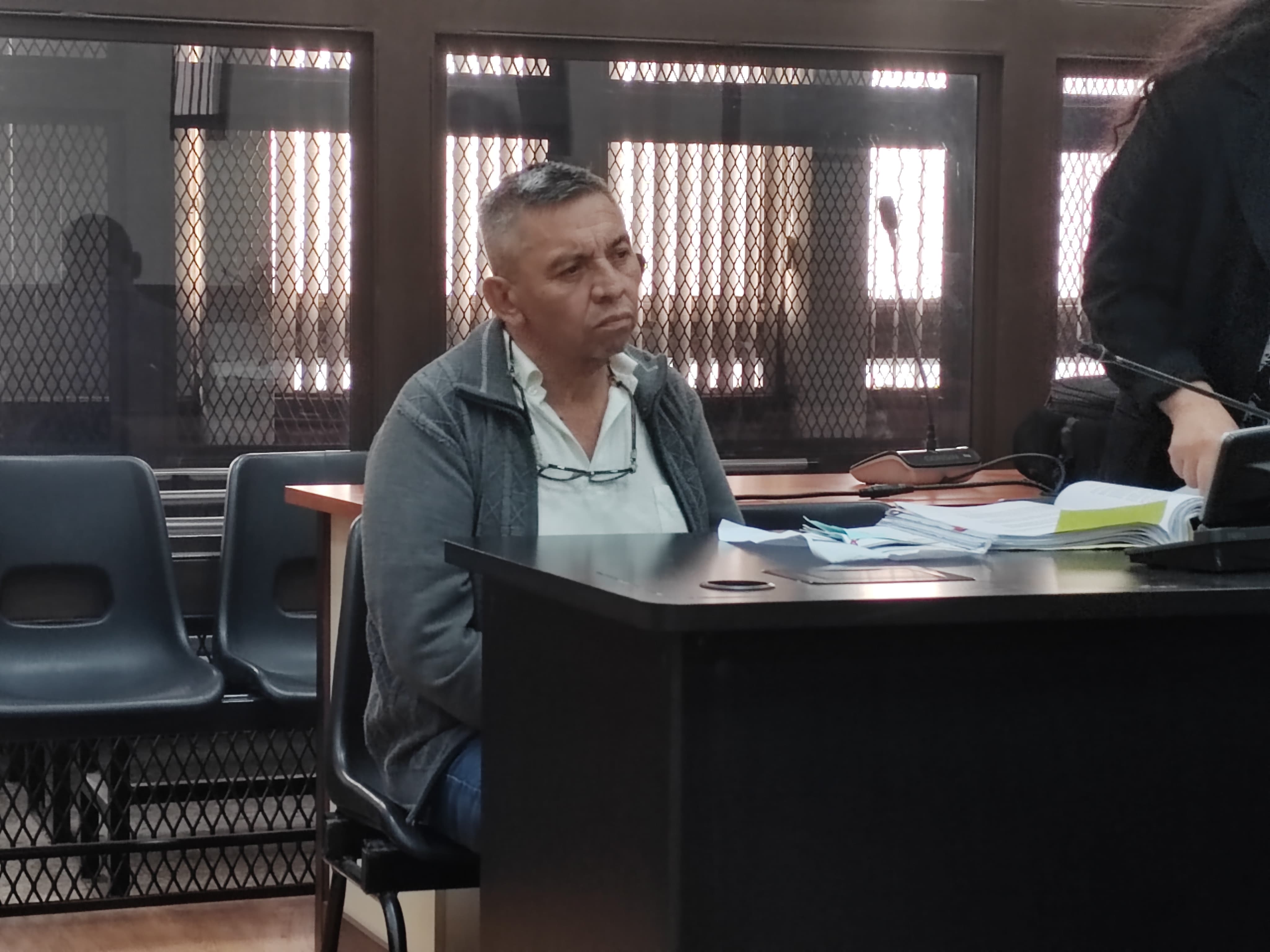 Salvadoreño es acusado de integrar banda de estafadores “los Topacio” y le imputan seis delitos