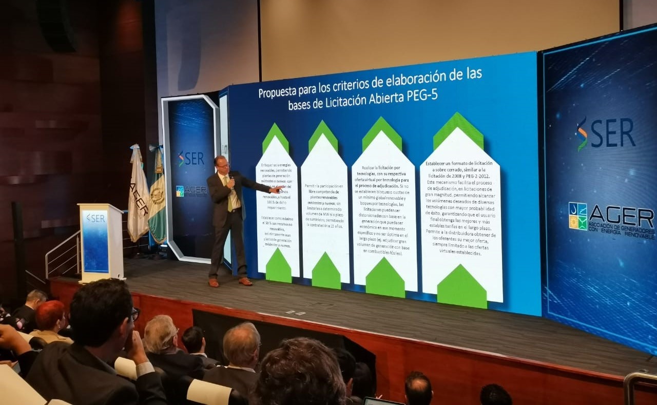 PEG 5: Distribuidoras se preparan para licitar unos 1,400 megavatios y generadores con renovables hacen 8 recomendaciones