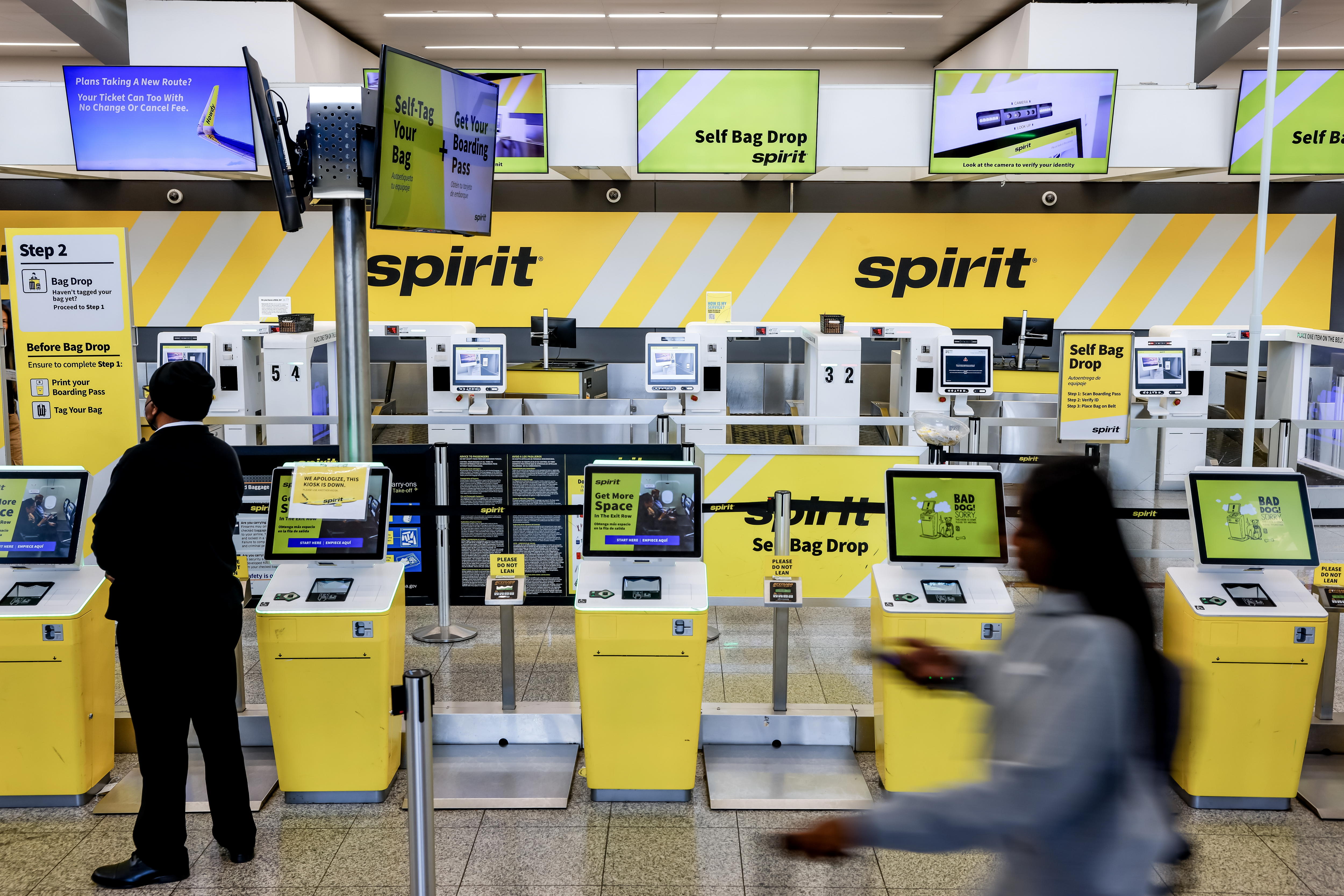 Cierre de Spirit Airlines: guía para pasajeros desde y hacia Guatemala sobre reembolsos y alternativas para viajar