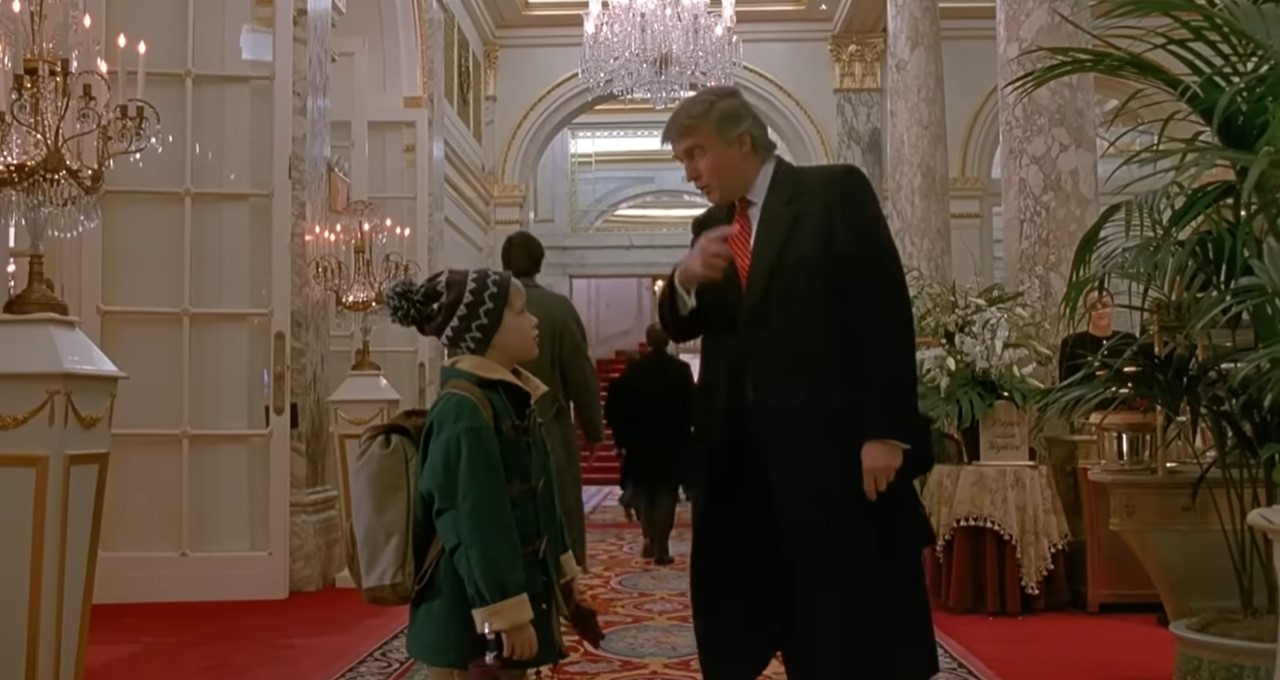 Donald Trump: de Mi pobre angelito a Farenheit 9/11 y sus apariciones en series y películas