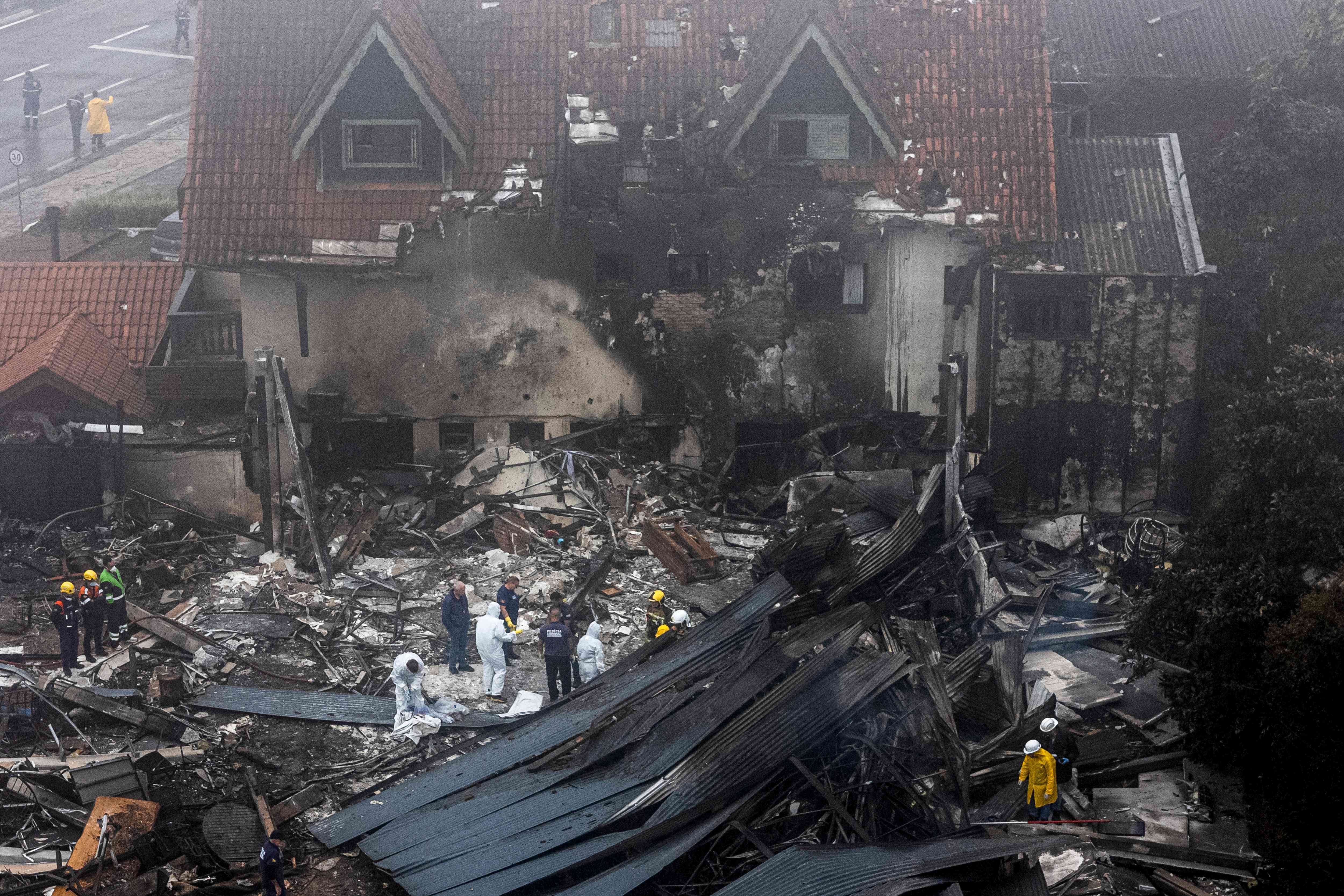 Avión se estrella en Brasil y mueren 10 personas