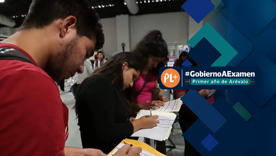 Gobierno a examen: aumentó número de empleos, pero es necesario generar nuevas condiciones