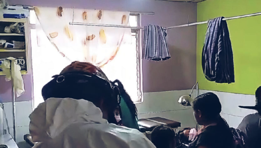 Abejas atacan a un grupo de personas que participaba en inauguración del ciclo escolar en Quiché