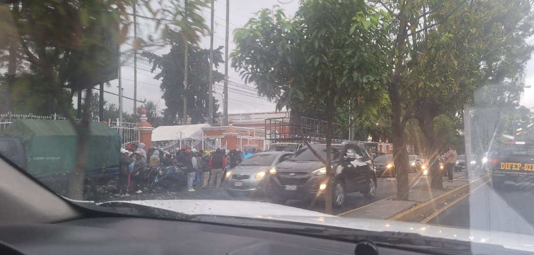 Recolectores de desechos manifiestan en tres puntos de la capital y la PMT reporta tránsito afectado