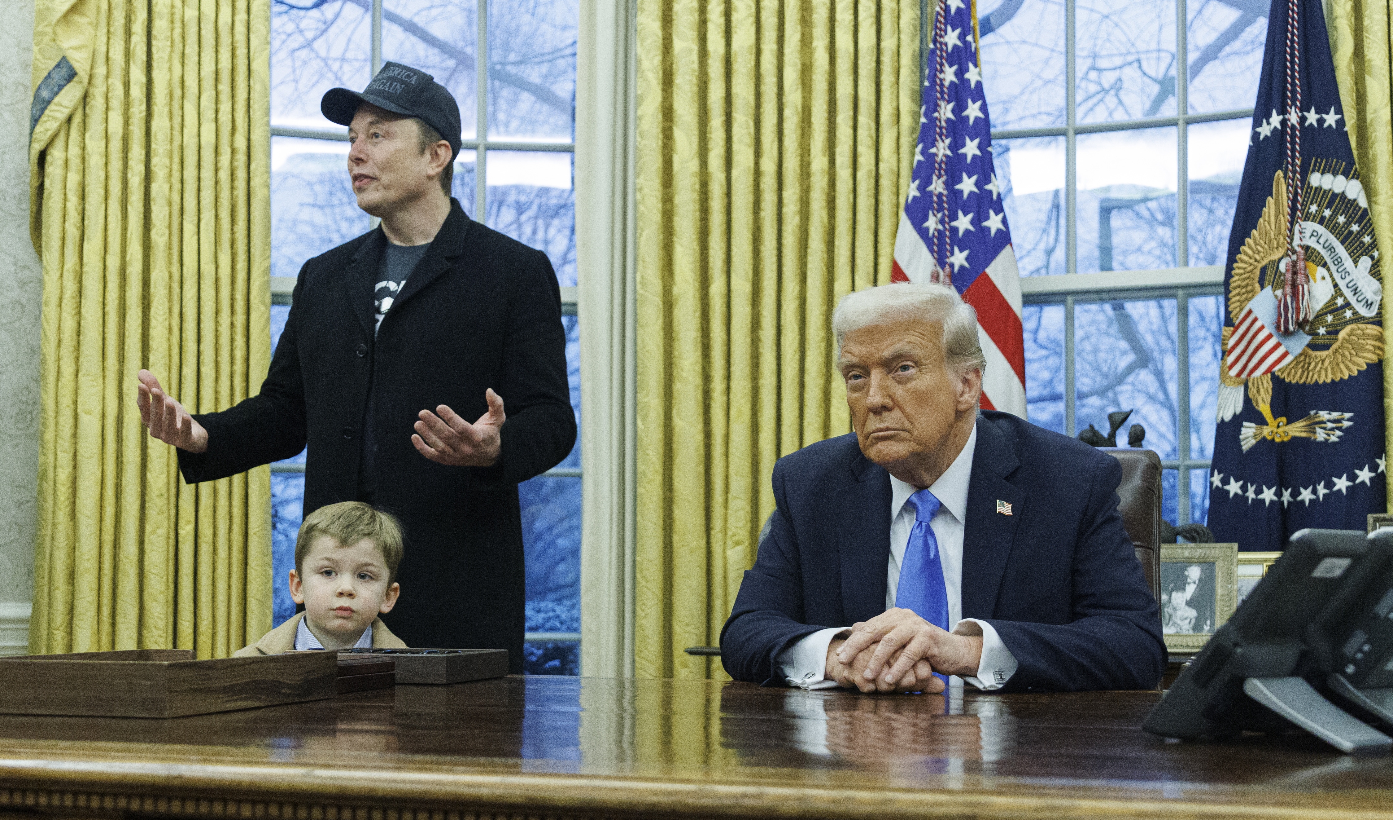 Hijo de Elon Musk le roba protagonismo en evento en la Casa Blanca con Donald Trump