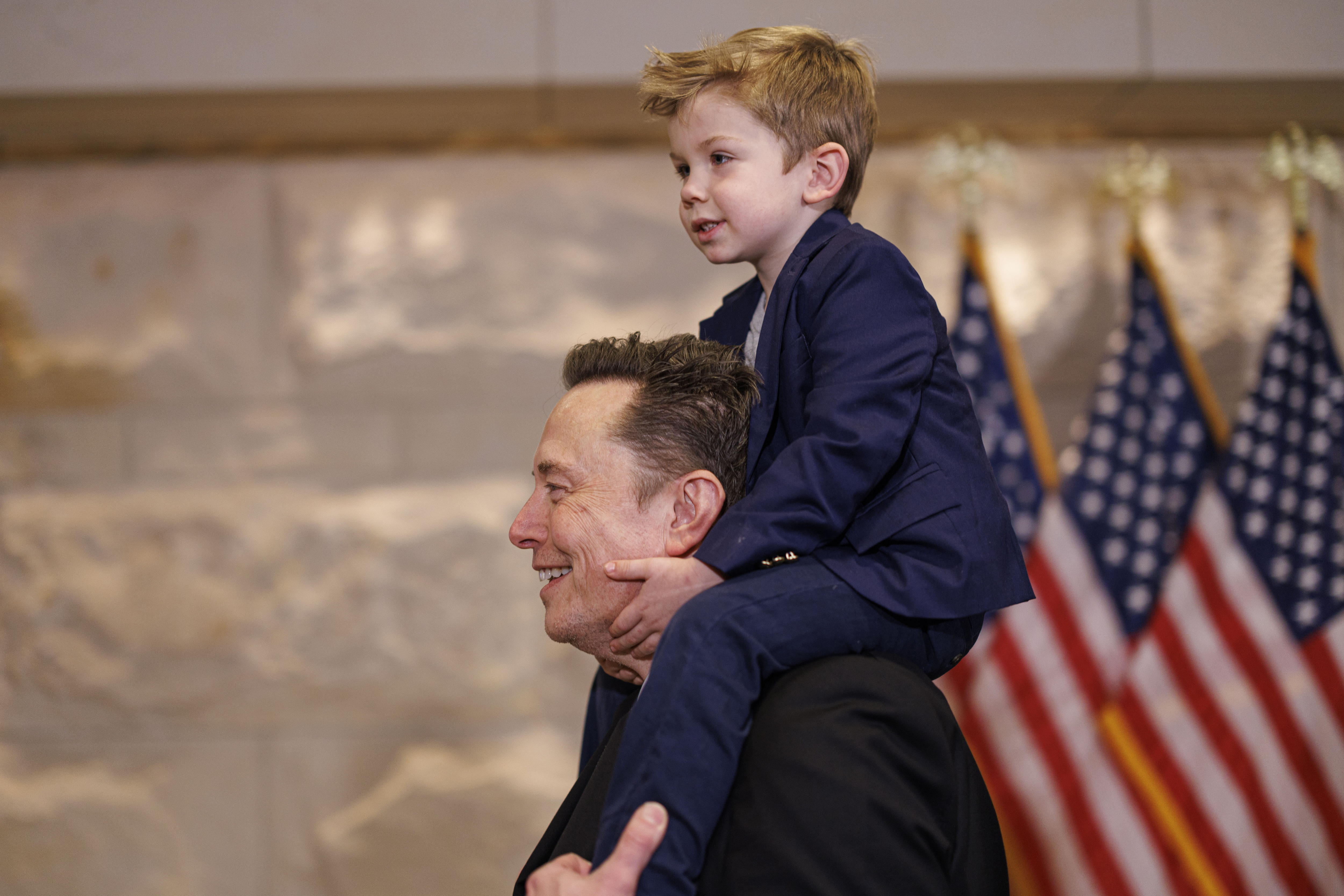 Elon Musk X Æ A-XII