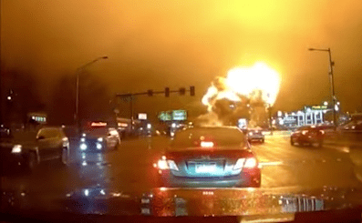 Avión médico se estrella en Filadelfia y causa muerte de seis mexicanos