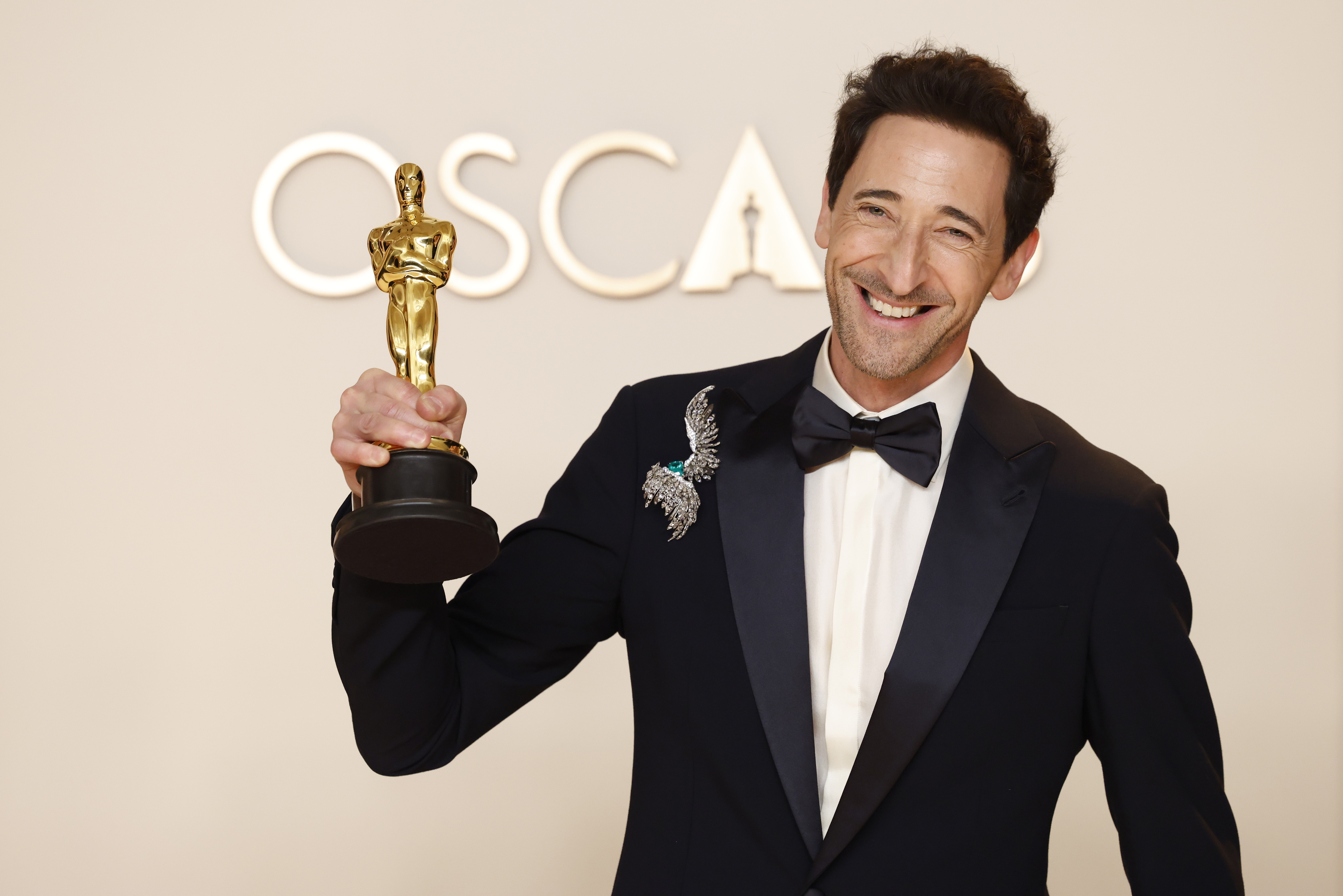 Adrien Brody y Halle Berry: ¿Qué hay detrás del beso entre ambos actores?
